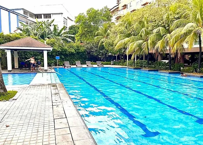The Rochester Parklane Hotel *